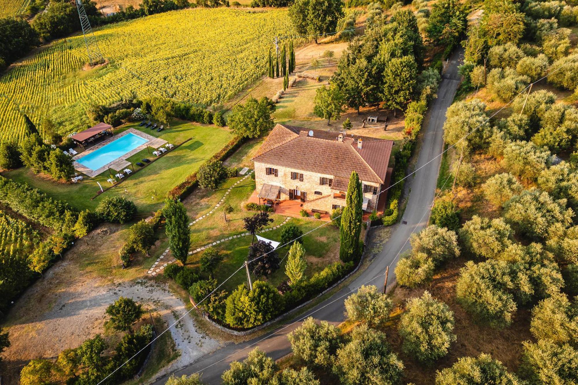Villa Le Belle Giornate Фояно дела Киана Екстериор снимка